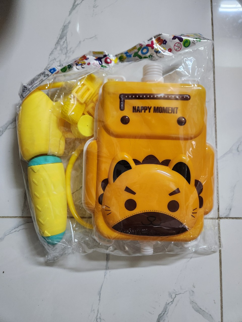 Đồ chơi balo súng nước mẫu vuông xinh xắn