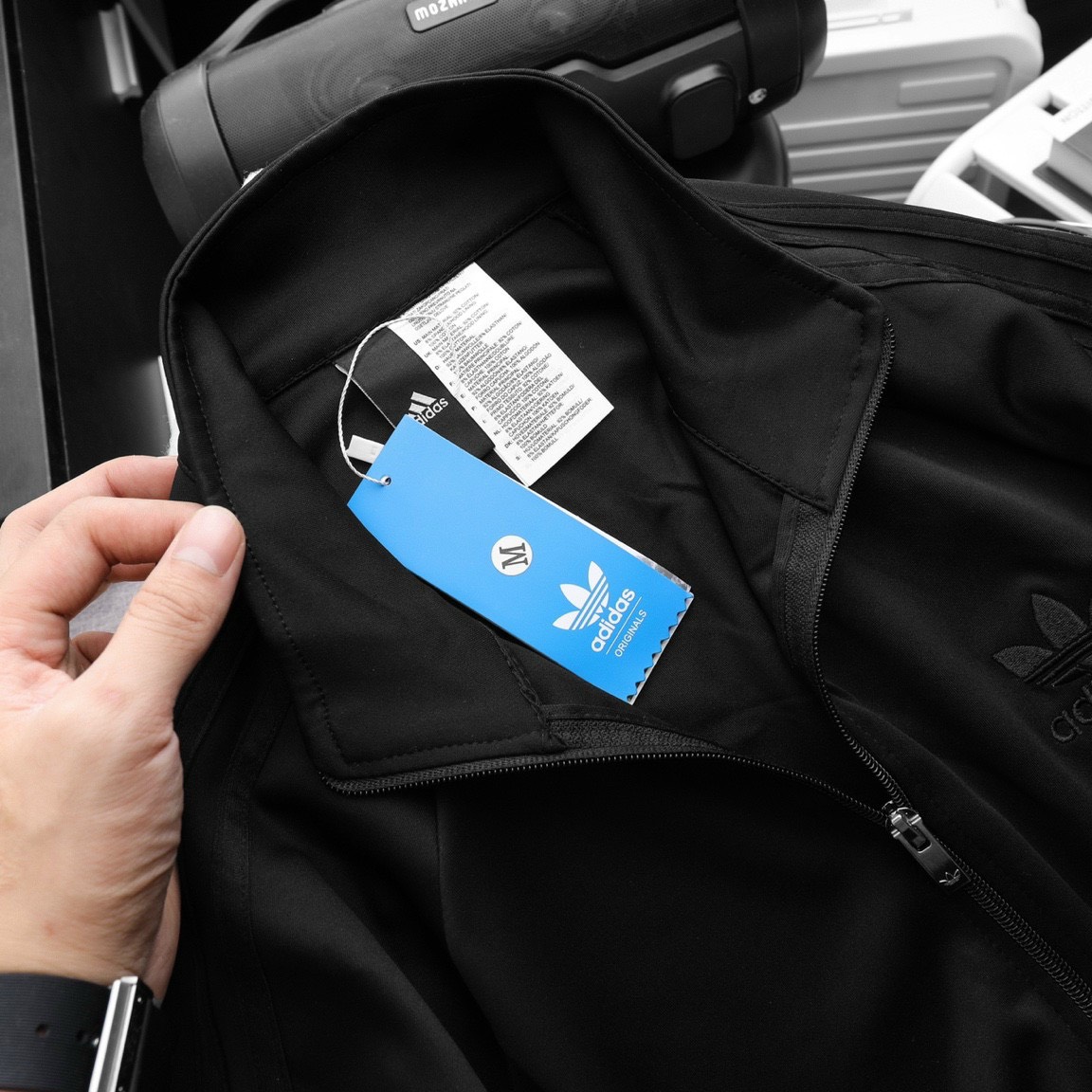 Áo Khoác 3 Sọc Thun Poly Cao Cấp Unisex