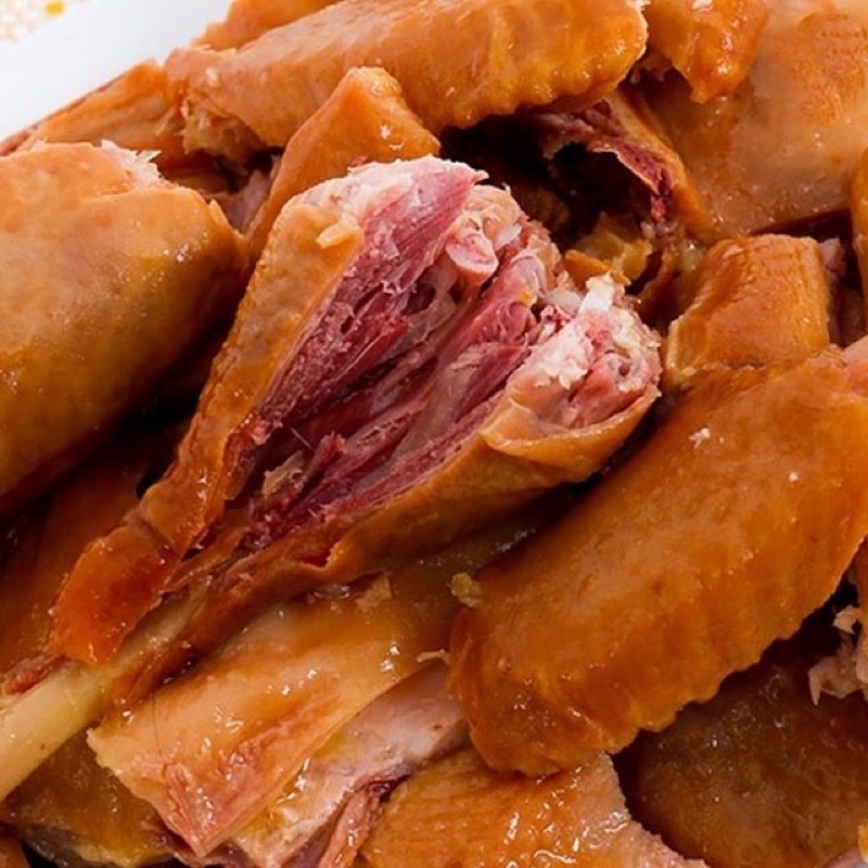 Gà ủ muối xông khói nữa con (giao Hỏa tốc tphcm)