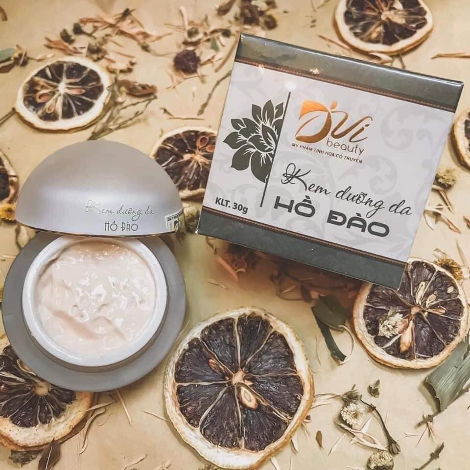 Kem Dưỡng Da Hồ Đào DVi Beauty