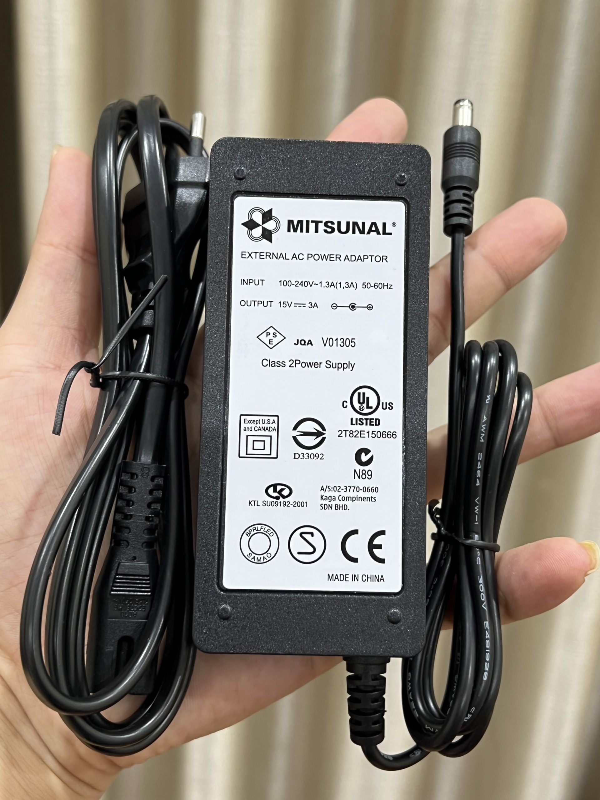 sạc loa kéo 15v 3a