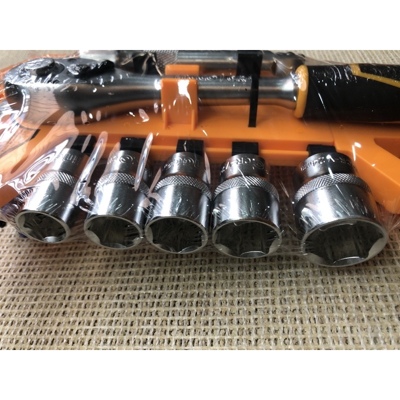 Bộ đầu tuýp 12 cái 1/2" INGCO HKTS12122
