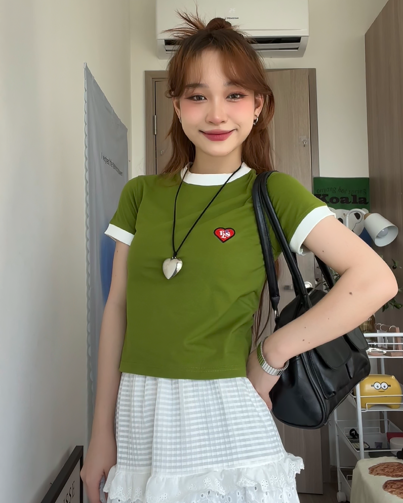 Áo thun croptop FEARLESS FLS Heart