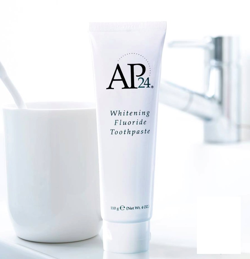 Kem đánh răng trắng sáng AP-24 Whitening Fluoride Toothpaste Nuskin