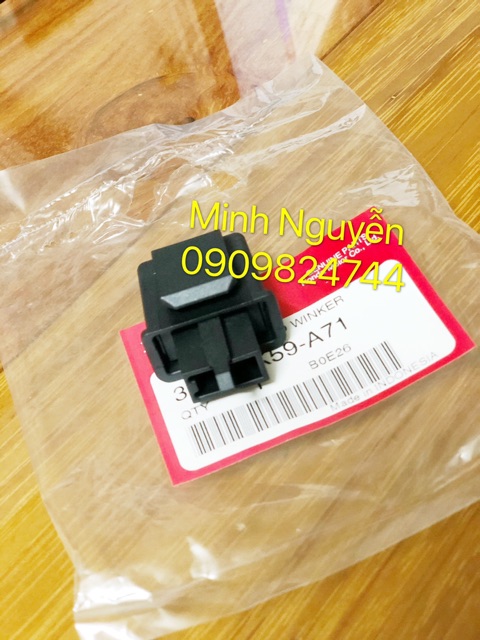 Cục chớp xi nhan xe Vario Click honda