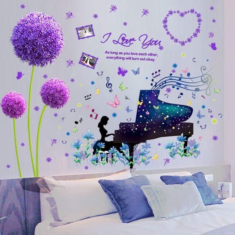 Decal dán tường tú cầu tím và cô gái đánh đàn