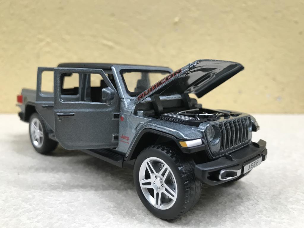 Mô hình xe bán tải Jeep Robicon 2022 1:32