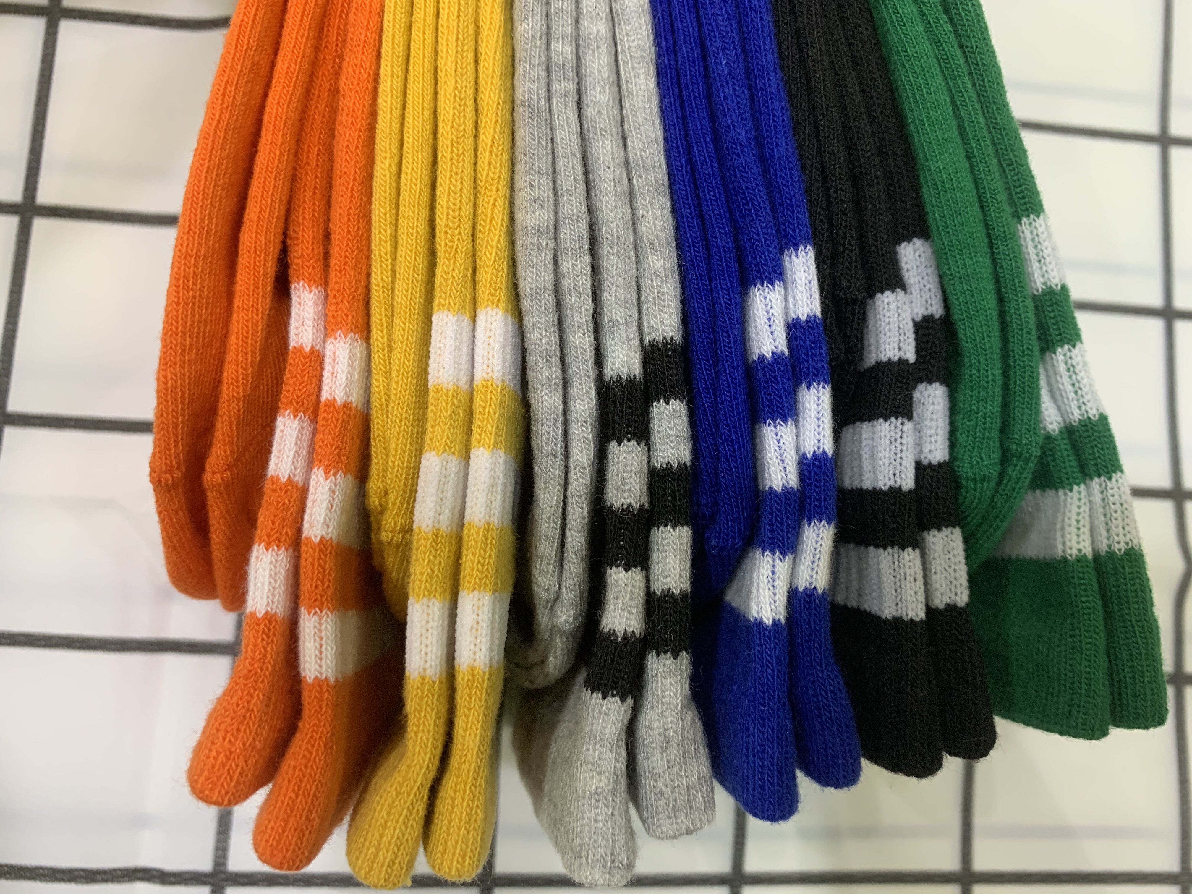 [HCM]Vớ adidas cổ cao màu cam