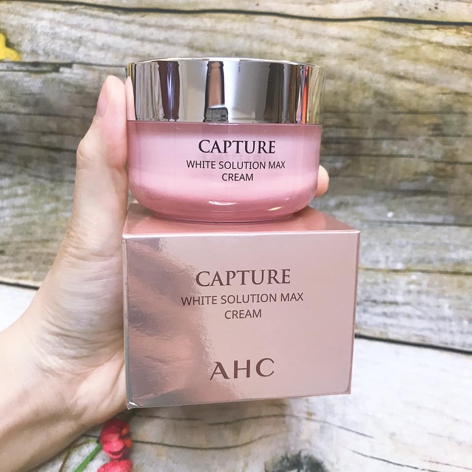 Kem dưỡng trắng AHC Capture White Solution Max Cream