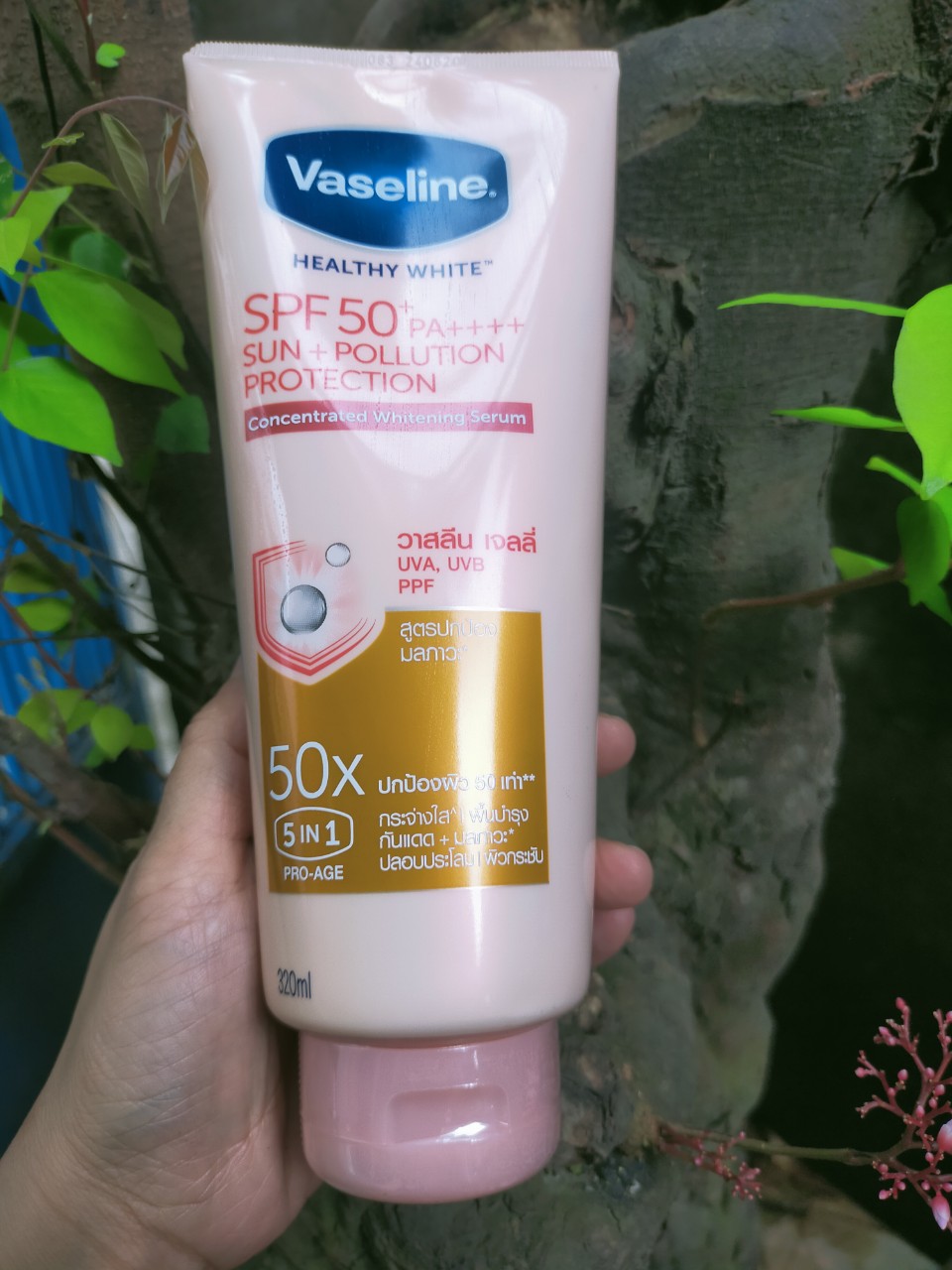 Dưỡng thể vaseline 50x 320ml chính hãng thái