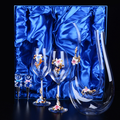 Bộ Decanter và Ly Uống Rượu Pha Lê Họa Tiết Hoa bằng thủy tinh