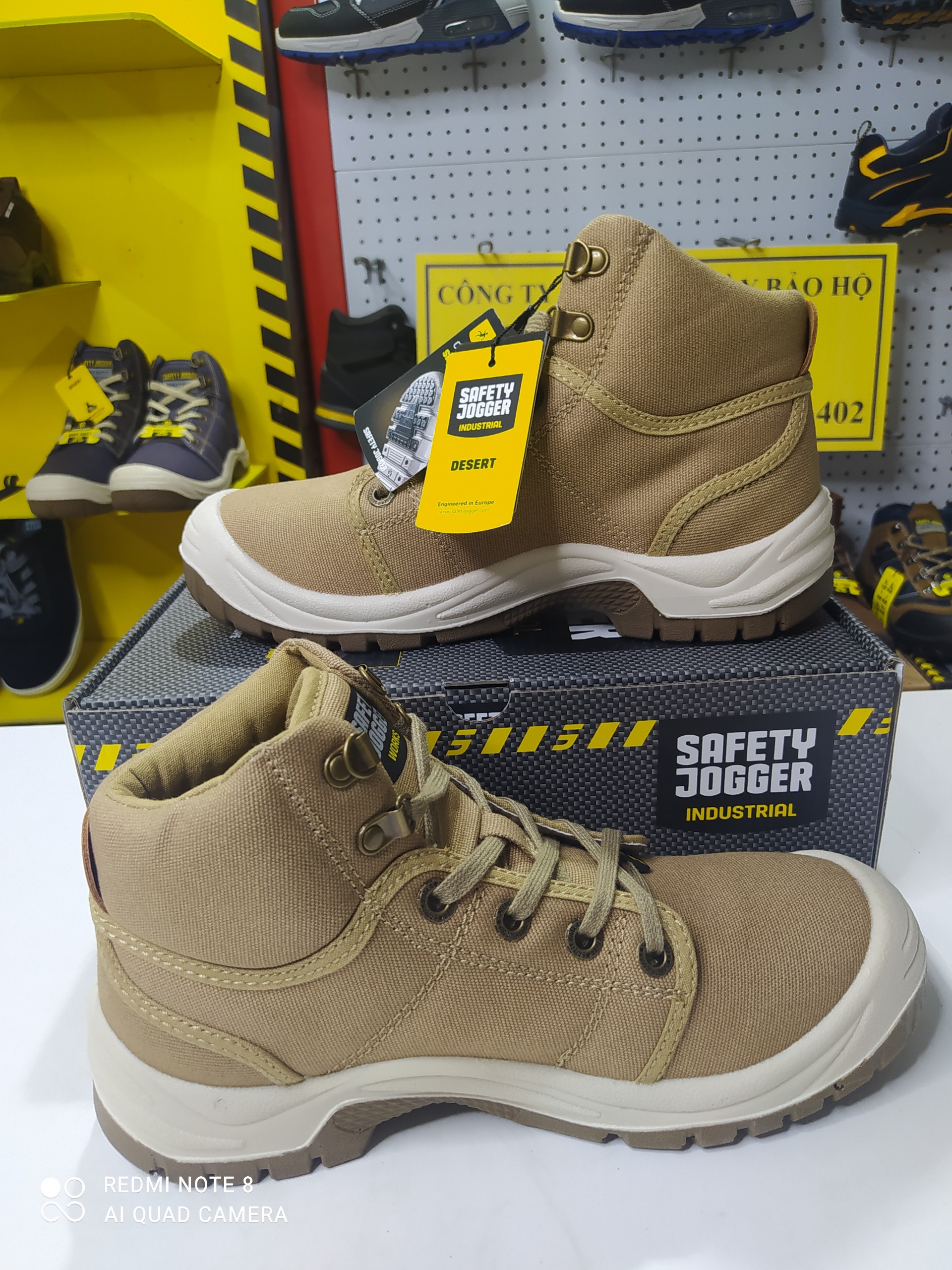 [HÀNG CHÍNH HÃNG]Giày bảo hộ Jogger Desert 011