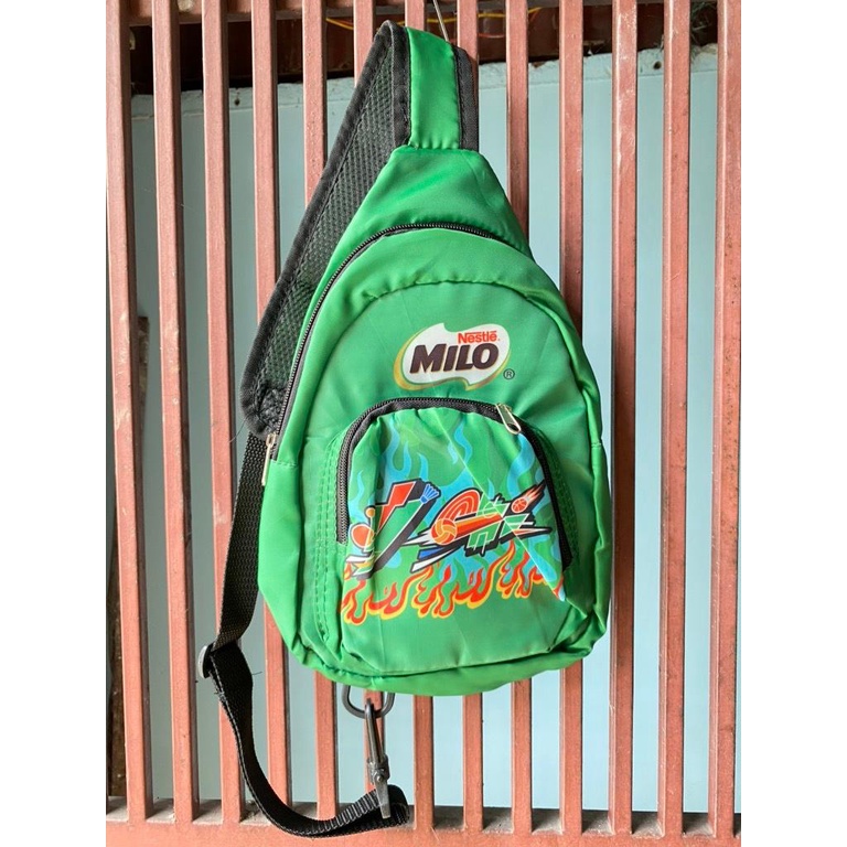 Túi Chéo Milo Cực Gầu Cho Các Bé