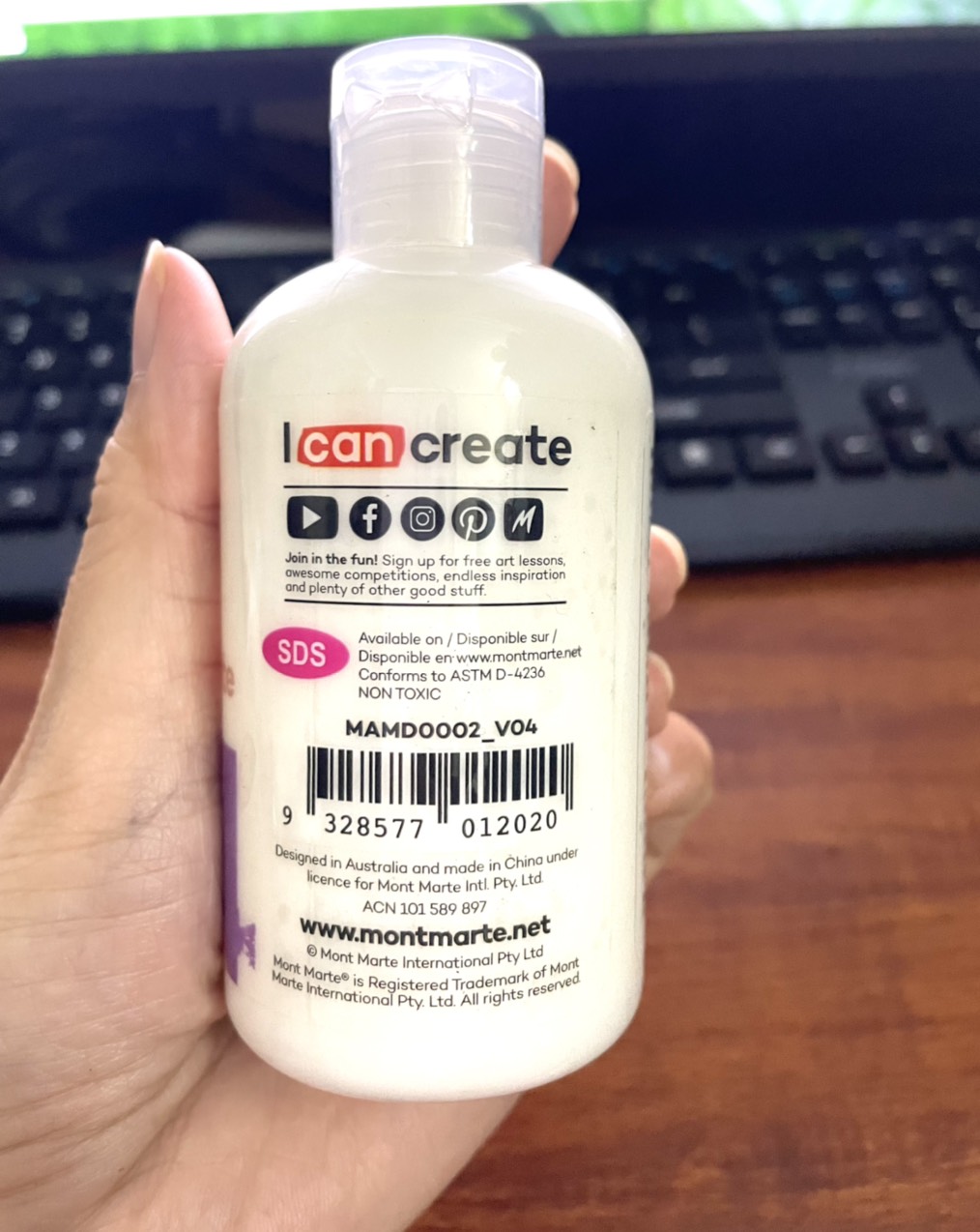 Dung môi pha màu acrylic dạng gel, lỏng cao cấp Mont Marte