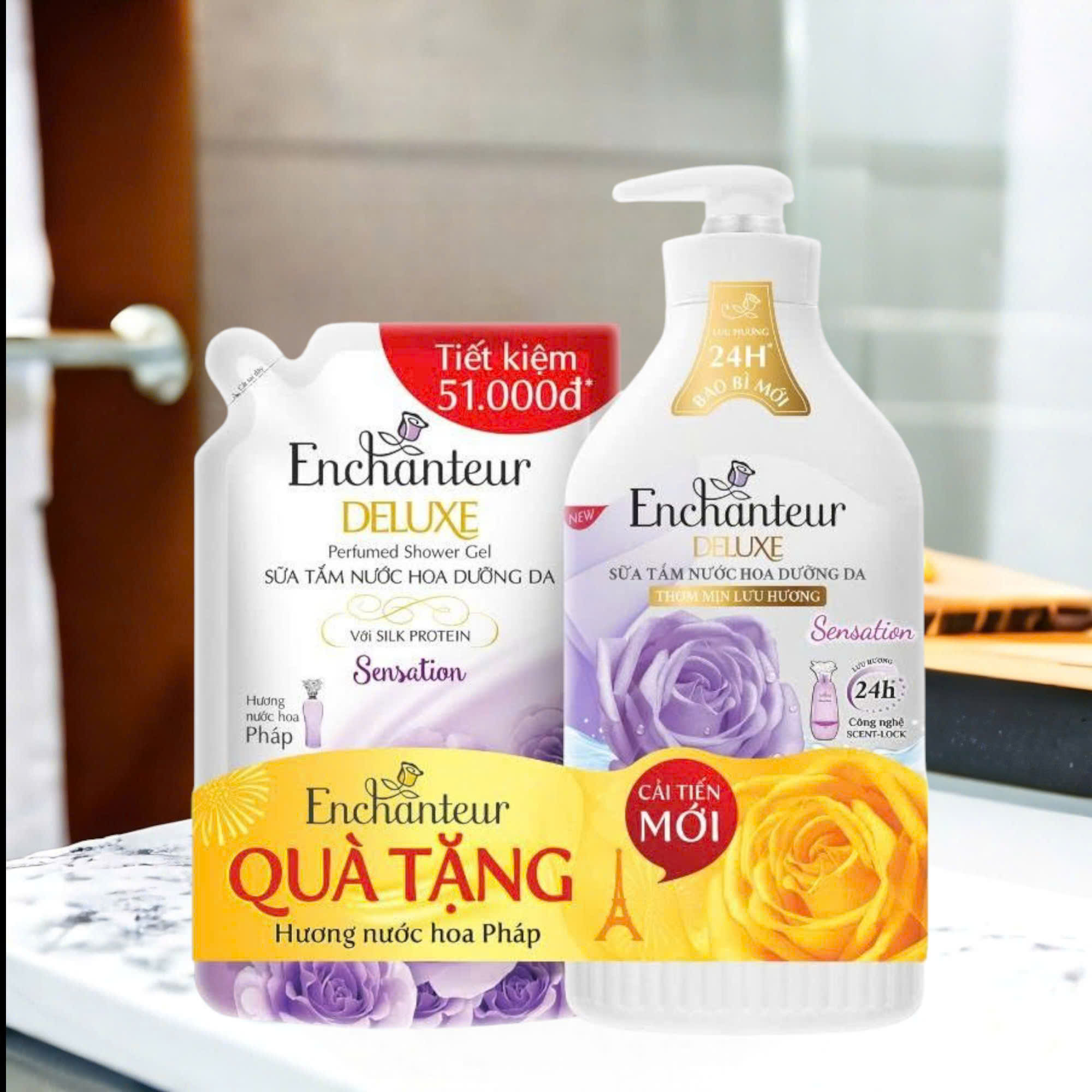 Sữa Tắm Hương Nước Hoa Pháp Enchanteur Deluxe 900g – Da Mềm Mịn, Lưu Hương 24H (Tặng Quà Ngẫu Nhiên)
