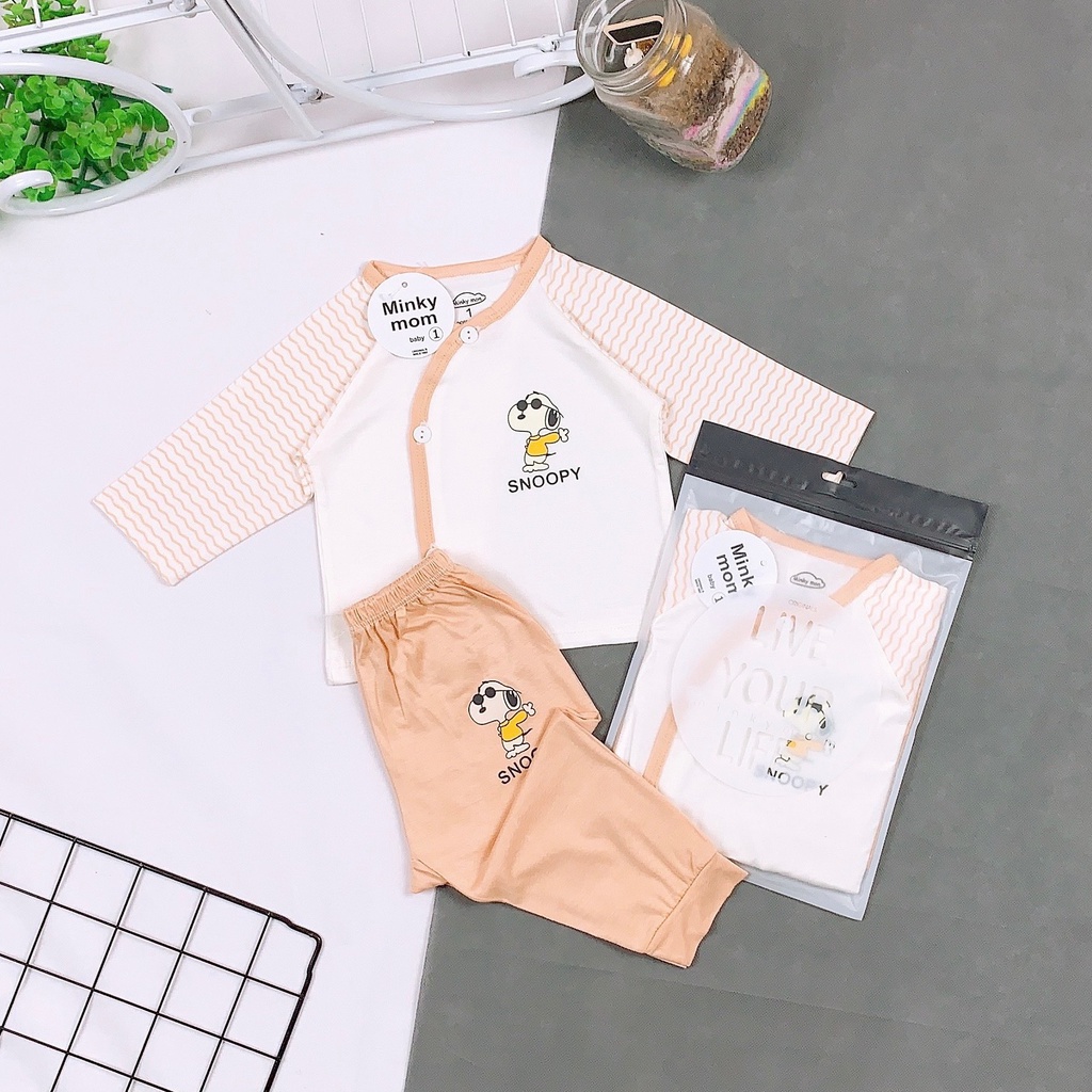 Bộ Quần Áo Sơ Sinh Cài Chéo Minky Mom .