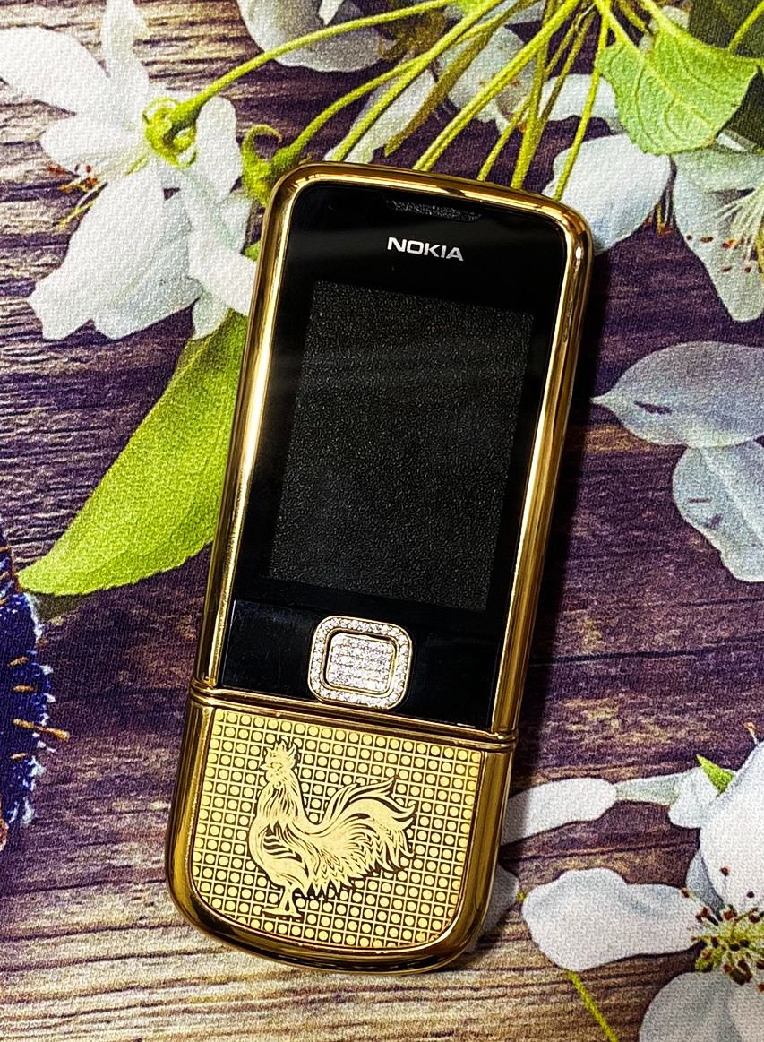 Miếng Dán Thay Da Điện Thoại Nokia 8800 Arte Mẫu Gà Mạ Vàng