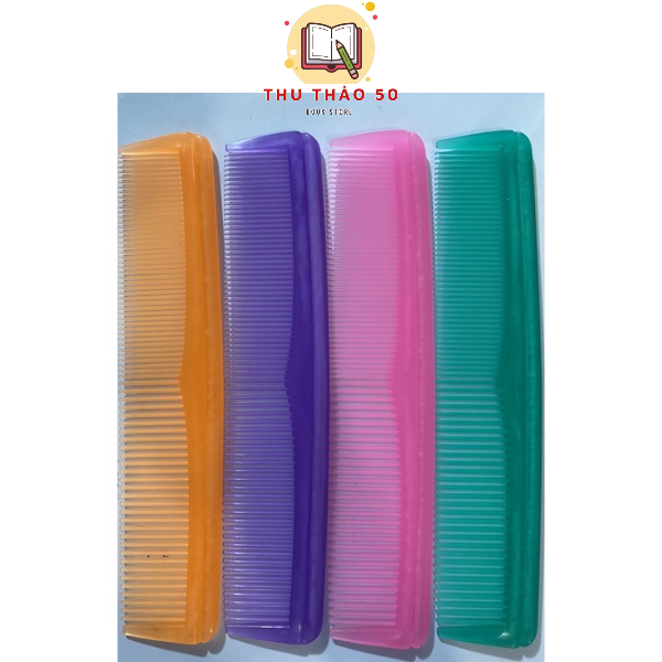 Lược chải đầu bằng nhựa dài 21cm.