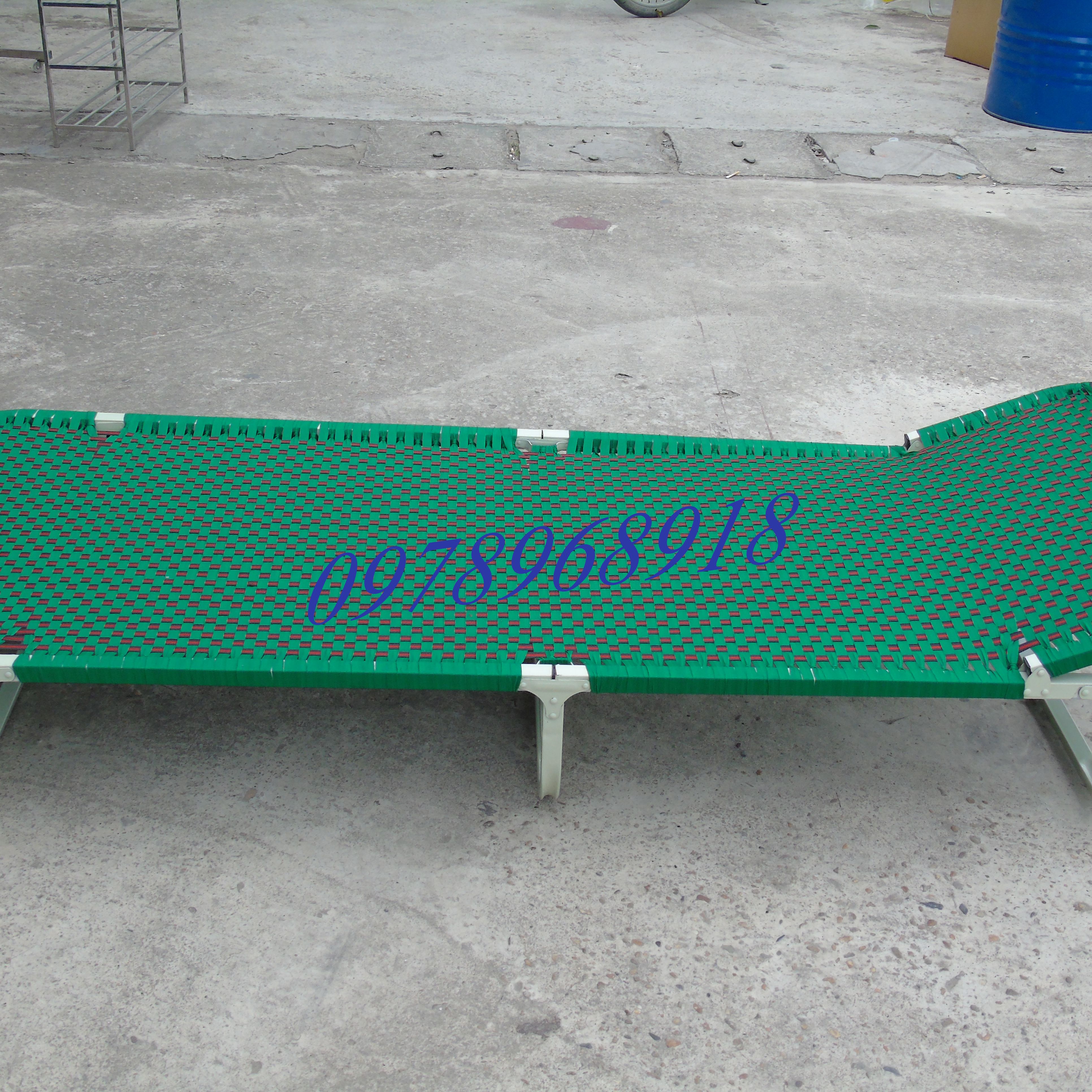 Giường gấp khung sắt sơn tĩnh điện cao cấp