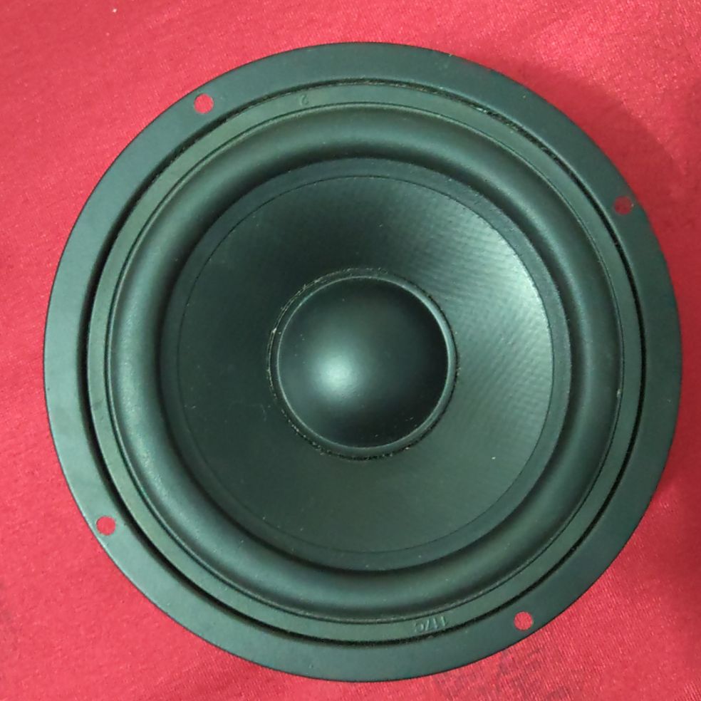 loa trung 14cm