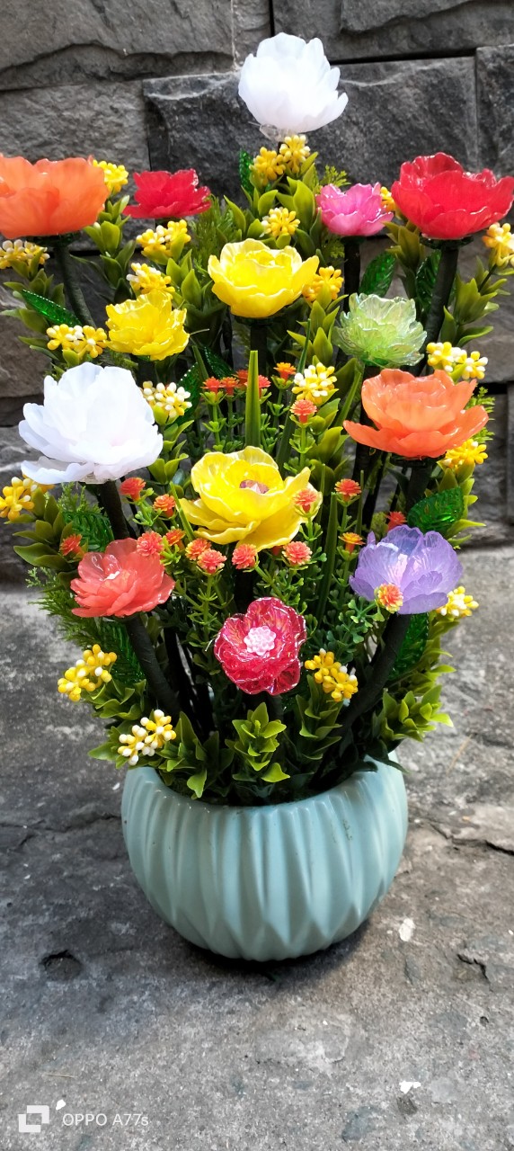 Chậu hoa hồng pha lê (38cm)