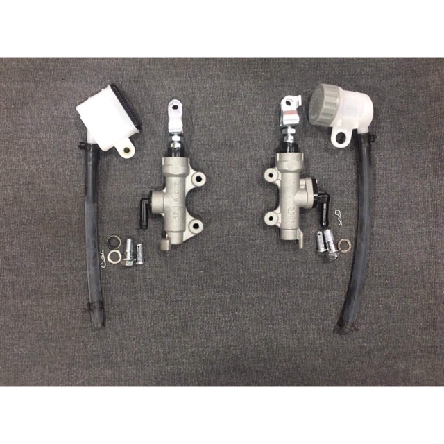 ben đạp sau exciter 150cc tiêu chuẩn zin