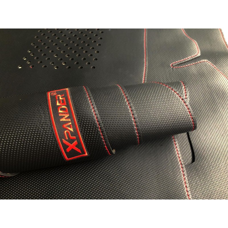 Thảm taplo da carbon cho Mitsubishi Xpander