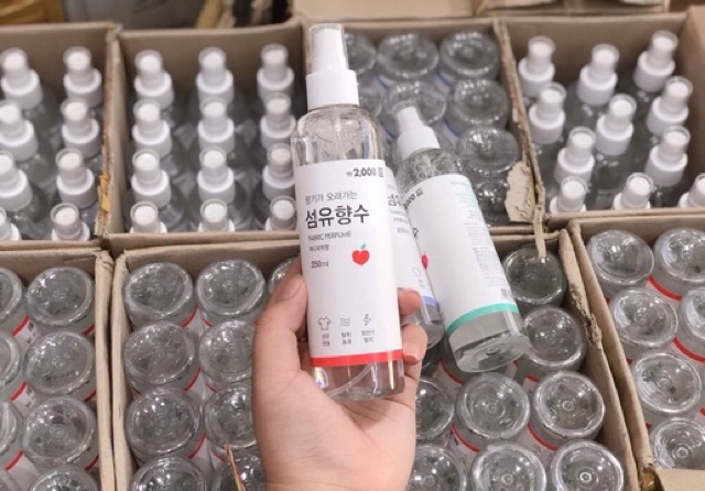 XỊT THƠM QUẦN ÁO HÀN QUỐC FABRIC PERFUME 250ml