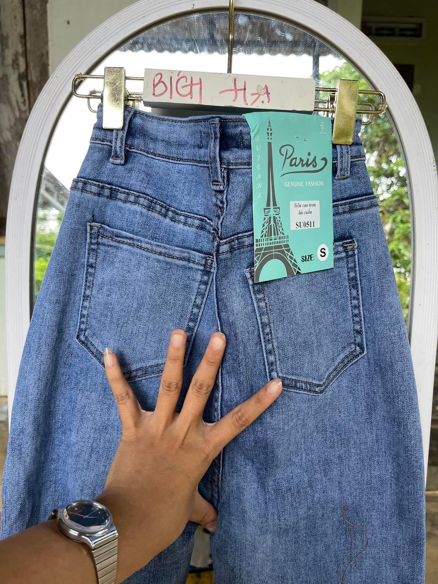 Jeans dài lưng cao co giãn rách L