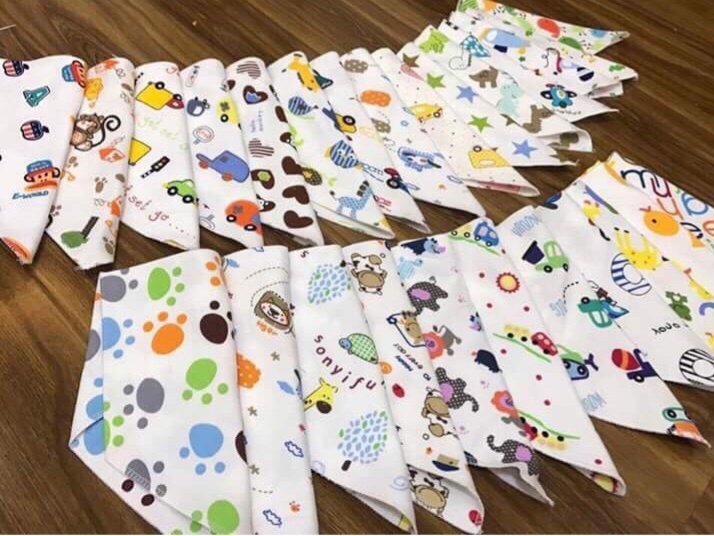Sét 10 khăn yếm cotton cho bé