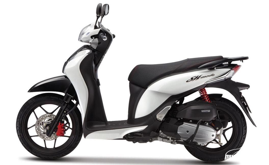 Thảm lót chân cho xe SH mode
