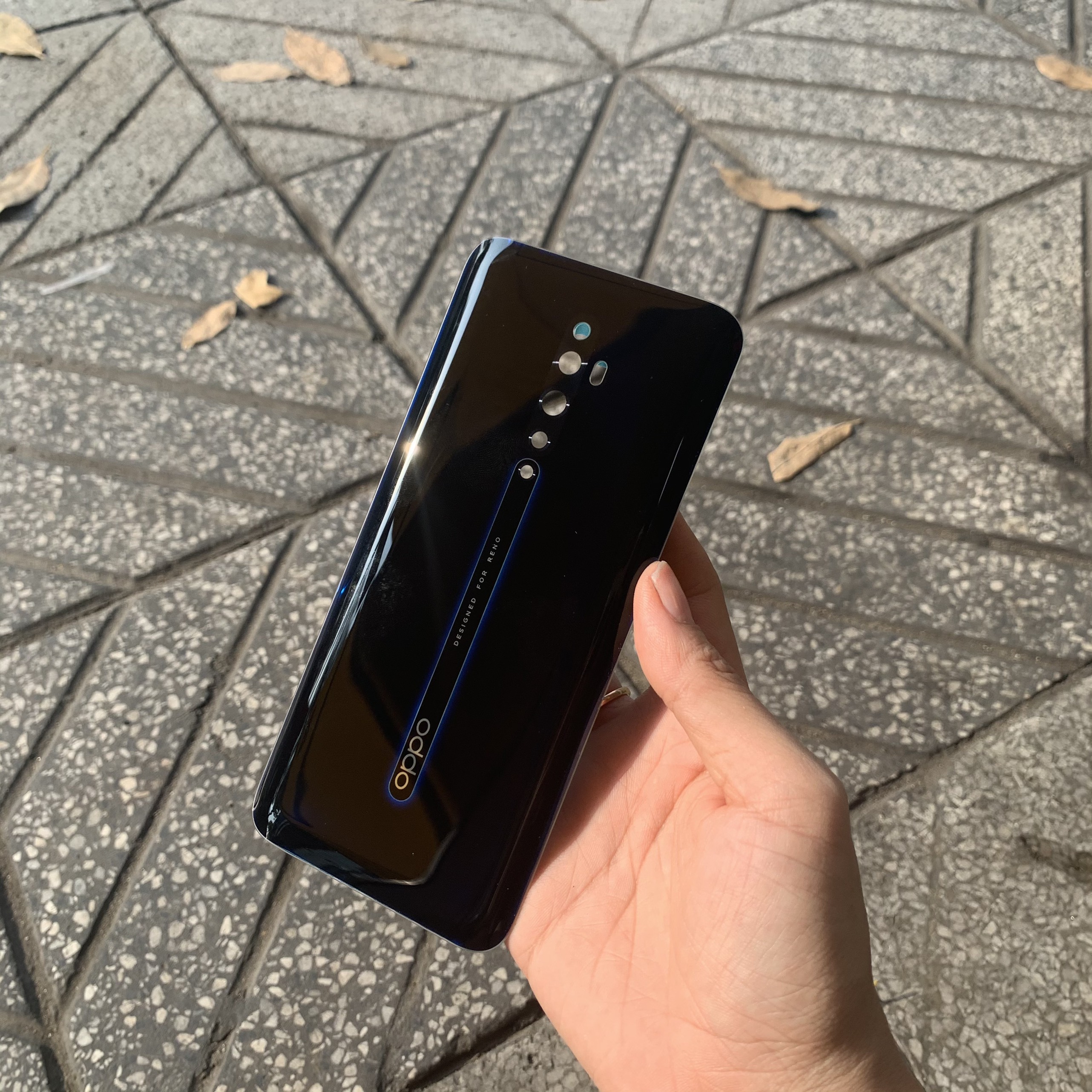 Mặt lưng / nắp lưng OPPO Reno 2F ZIN ) Tặng kèm keo dán lưng chai 15ml