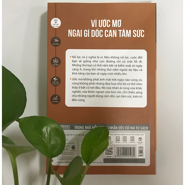 Sách - Vì Ước Mơ Ngại Gì Dốc Cạn Tâm Sức