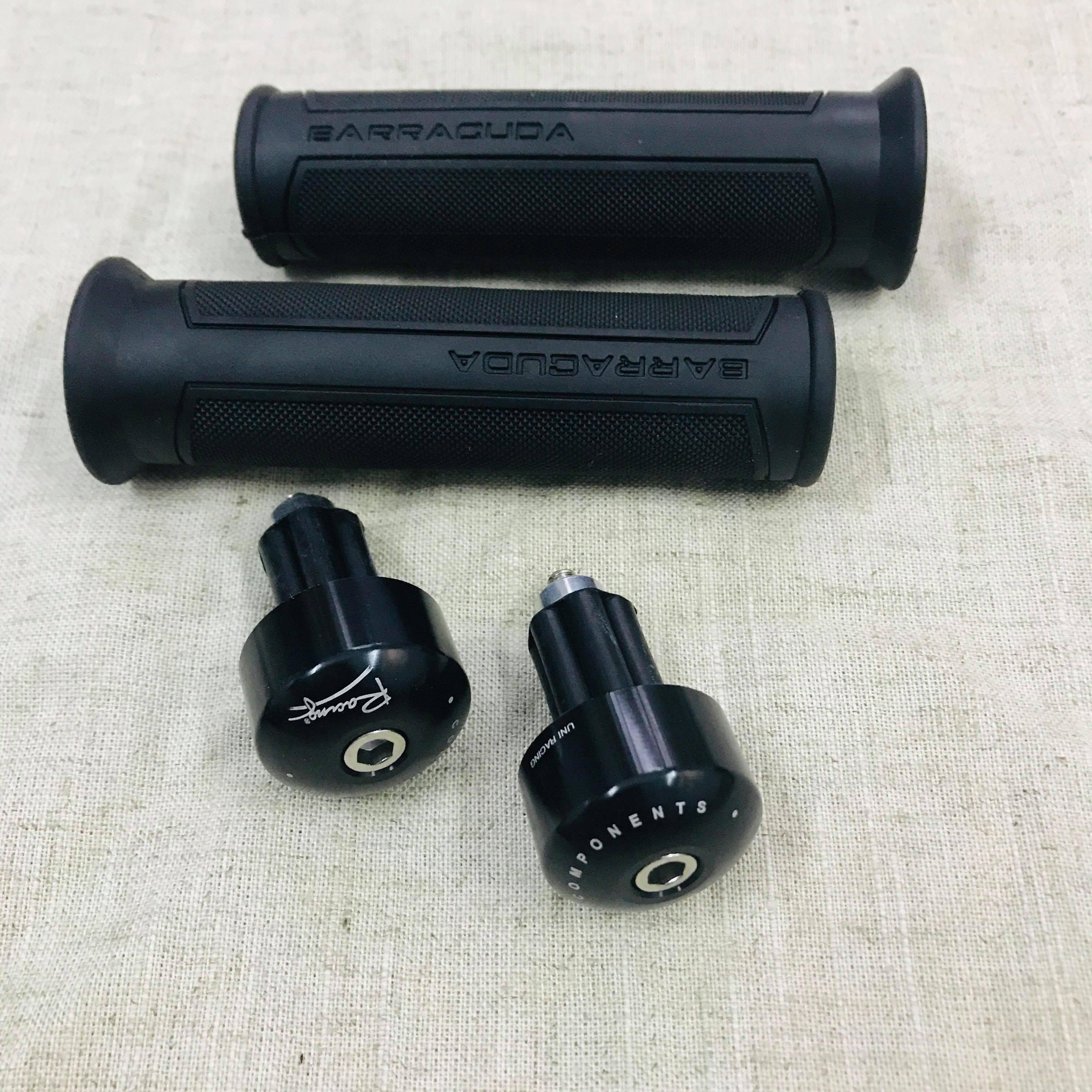 [CẶP ĐÔI HOÀN CẢNH] COMBO GÙ XE MÁY RACING BAO TAY BARRACUDA TRANG TRÍ XE MÁY (GÙ ĐEN)