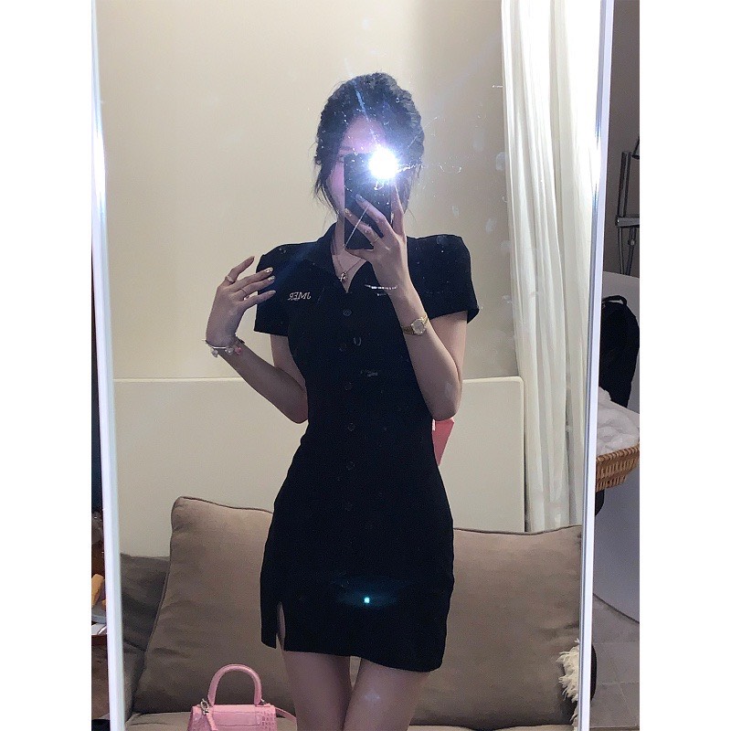 Đầm ôm body  kiểu tay ngắn phối nút nơ cột lưng
