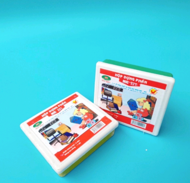 HỘP ĐỰNG PHẤN MIC 221 (TẶNG KÈM PHẤN VÀ KHĂN LAU BẢNG)