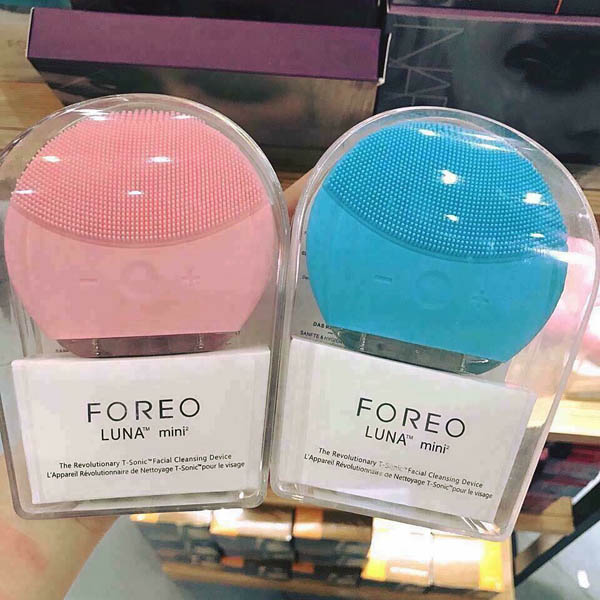 Máy rửa mặt cầm tay Forever Mini giúp sạch da mặt hiệu quả