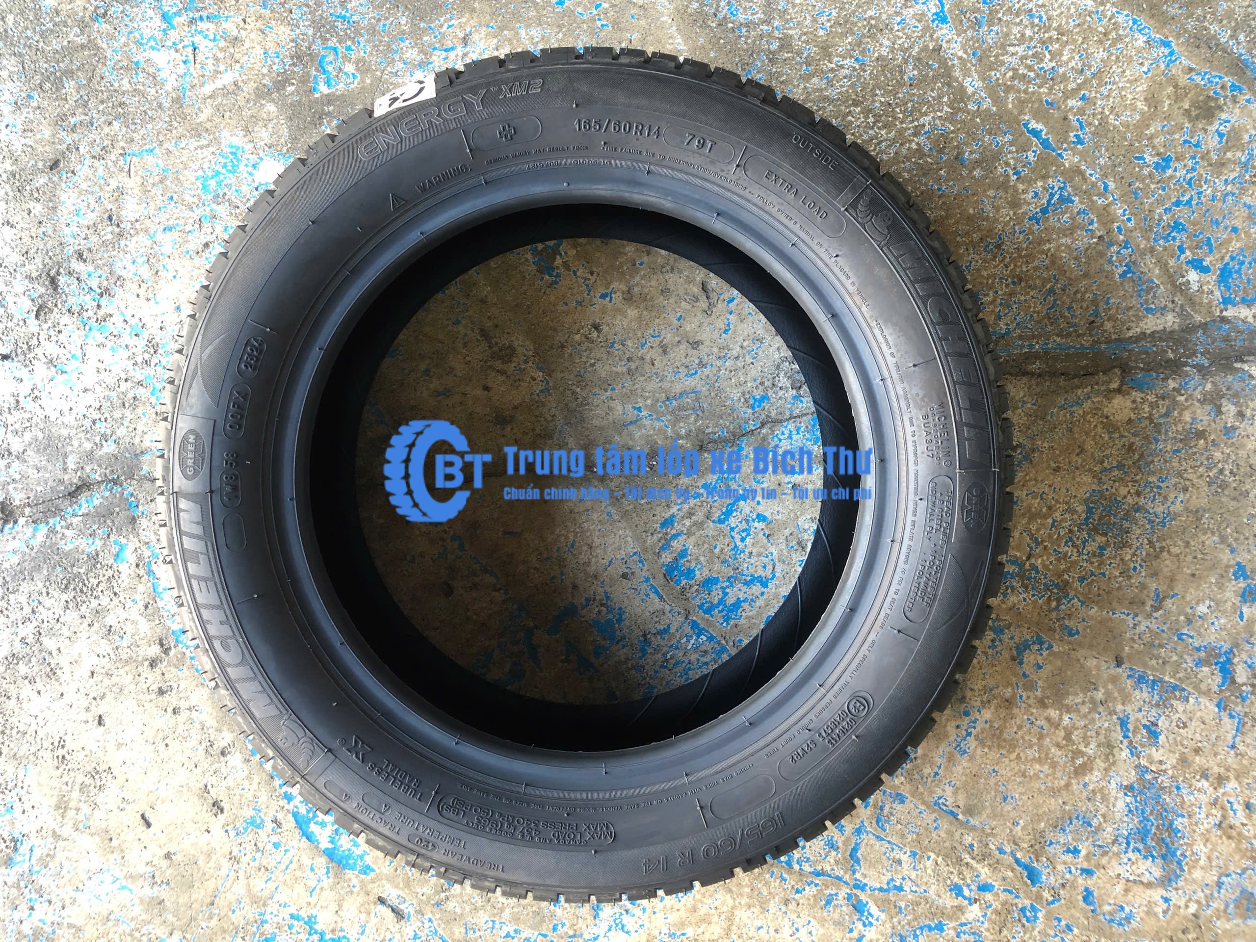 Michelin Tire 165/60R14 Xm2+