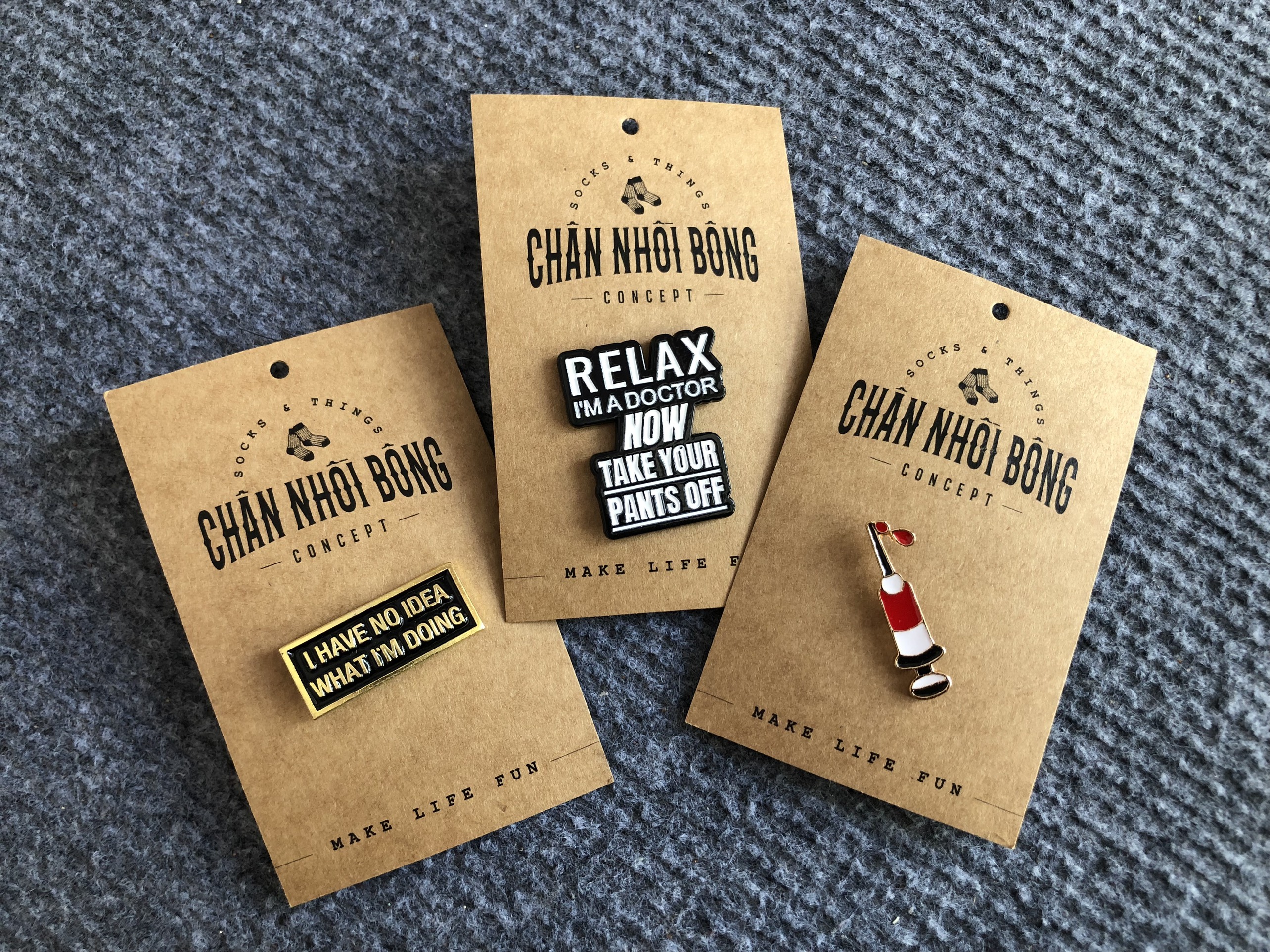 Pin cài áo, cài balo cá tính