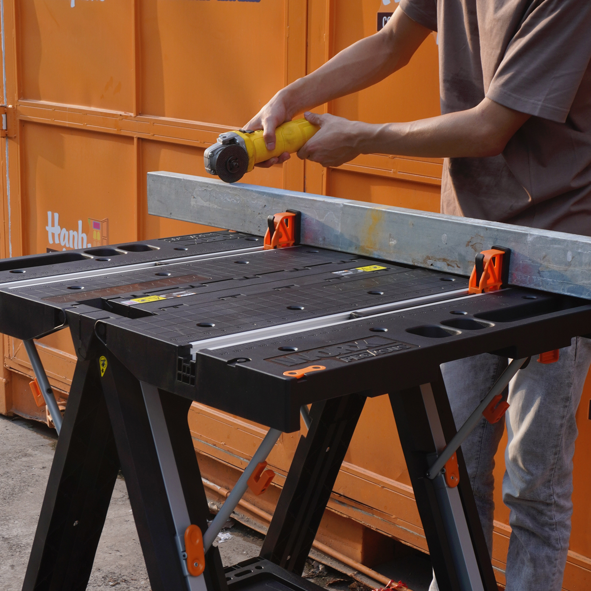 Worx wx051 multi-function folding table load up to 450kg easy to fold portable wide table top original easy to operate