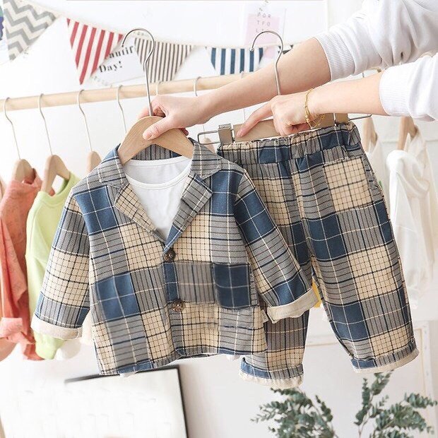 Bộ vest kẻ cho bé trai QATE846