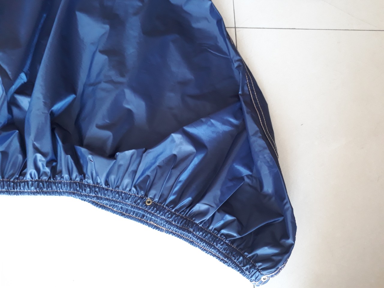 áo vệ sinh máy lạnh có đuôi dài 2,5m