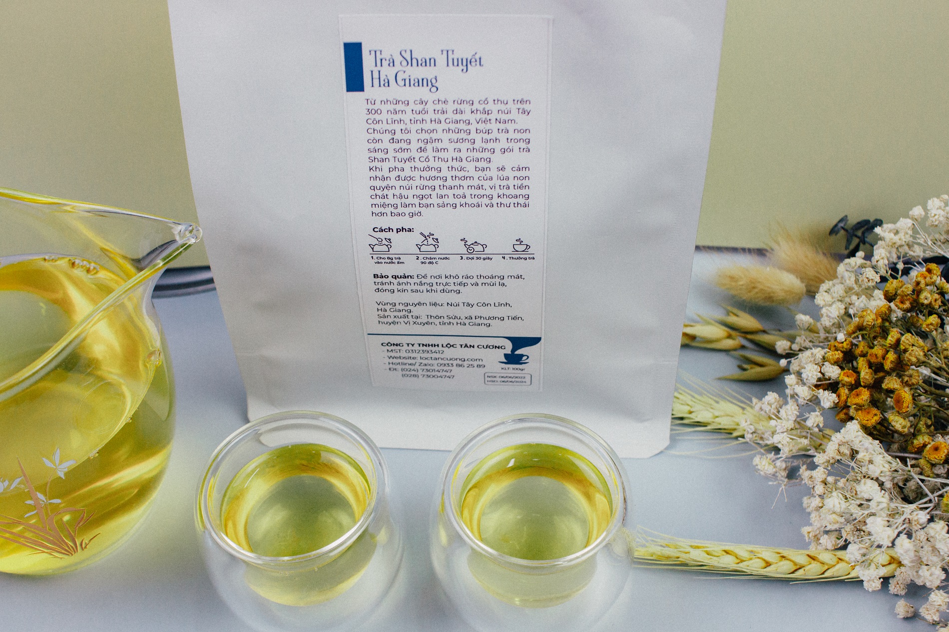Shan Tuyet Ancient Tea from Ha Giang - Loc Tan Cuong - Northwest Specialty Ancient Tea - 100Gr Bag
