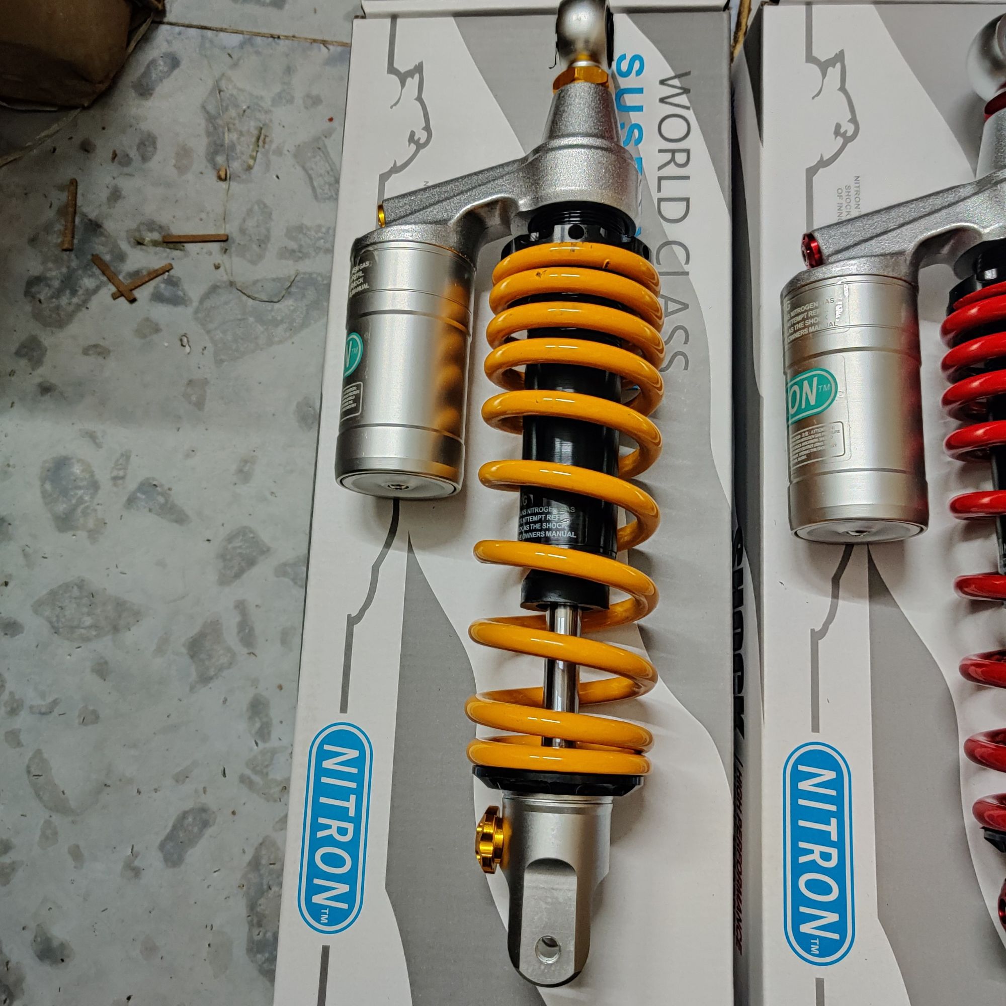 [HCM]phuộc nitron bình dầu 1 cây gắn vario mio click