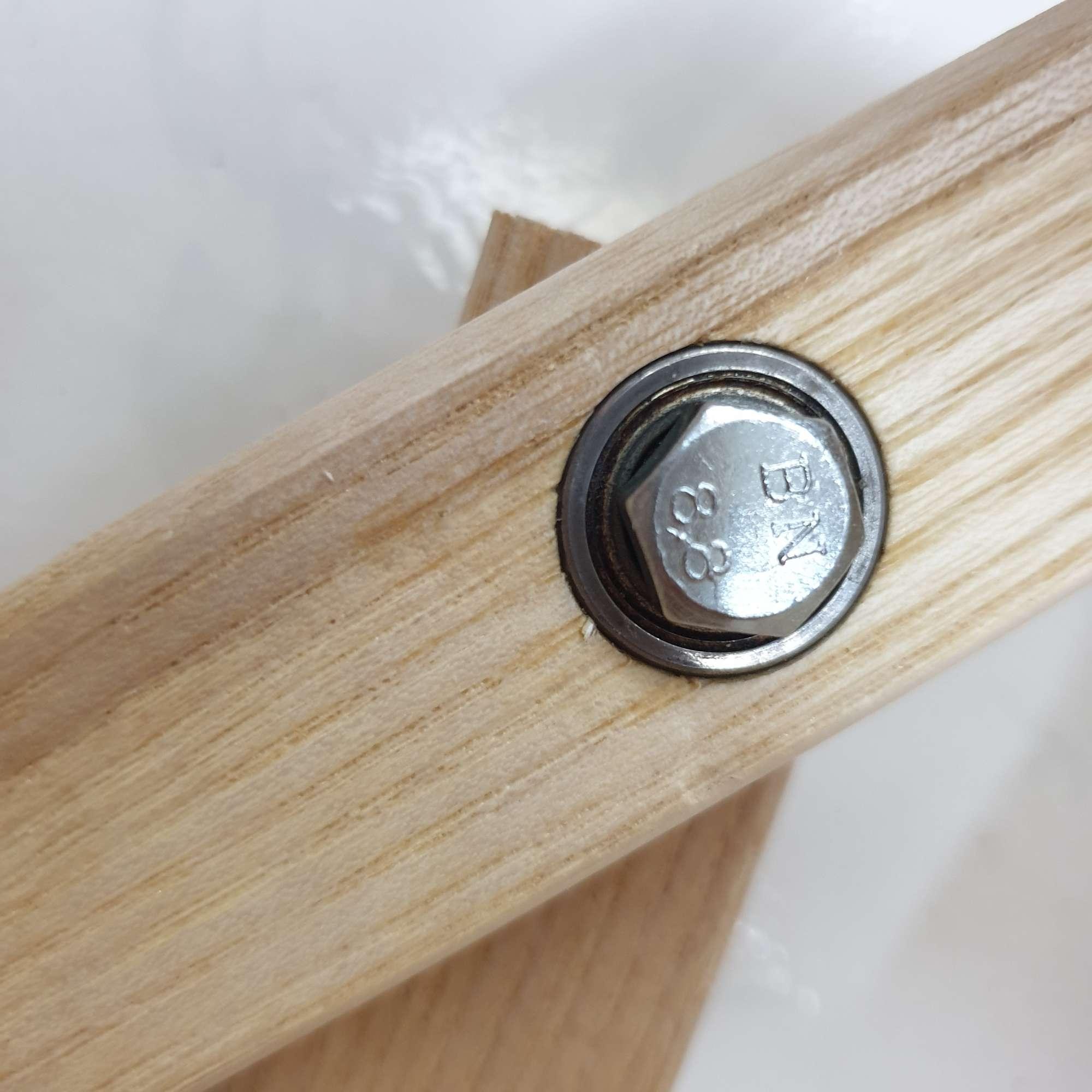 Wheel chạy gỗ cho Hamster size trung