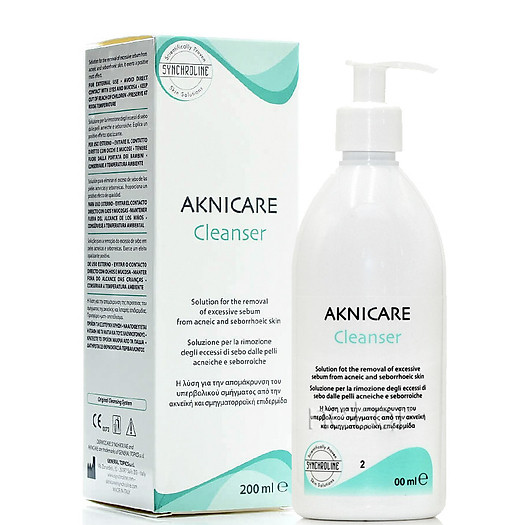 Gel rửa mặt cho da dầu mụn aknicare cleanser 200ml