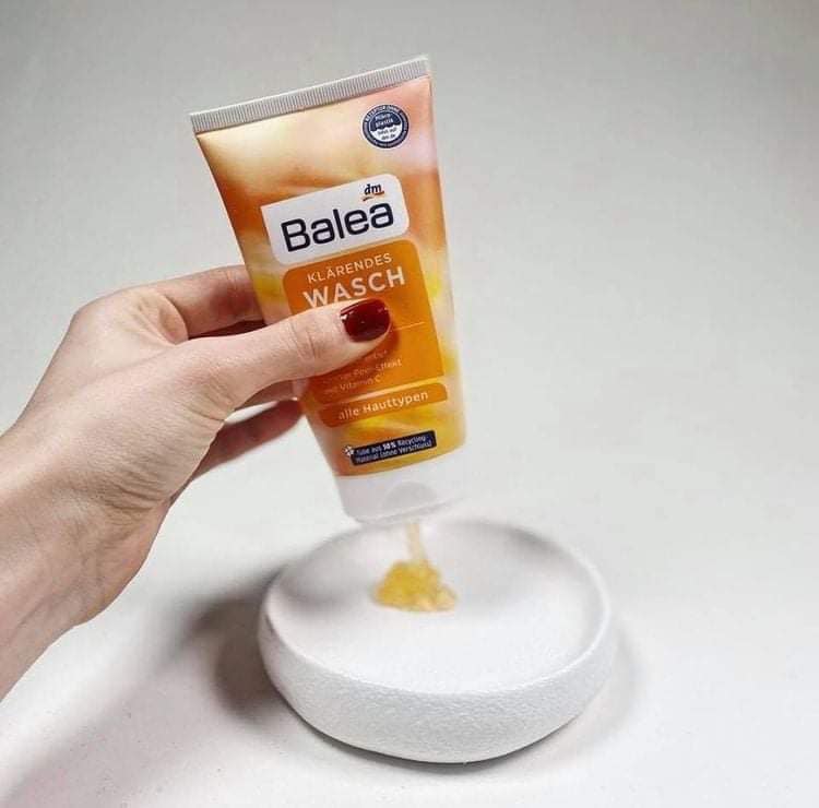 Sữa Rửa Mặt Balea Vitamin C Giúp Da Trắng Sáng, 150ml - ĐỨC
