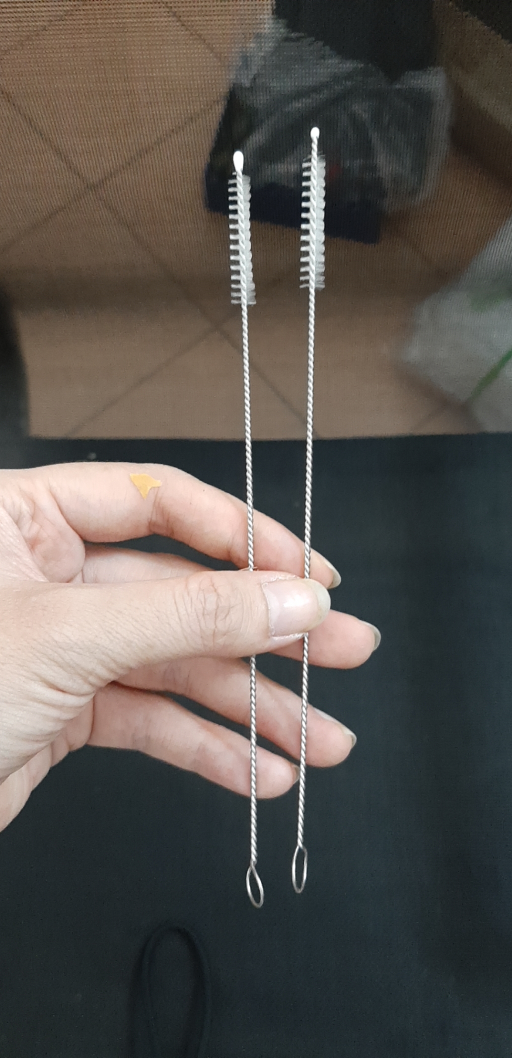 1 chiếc cọ rửa ống hút
