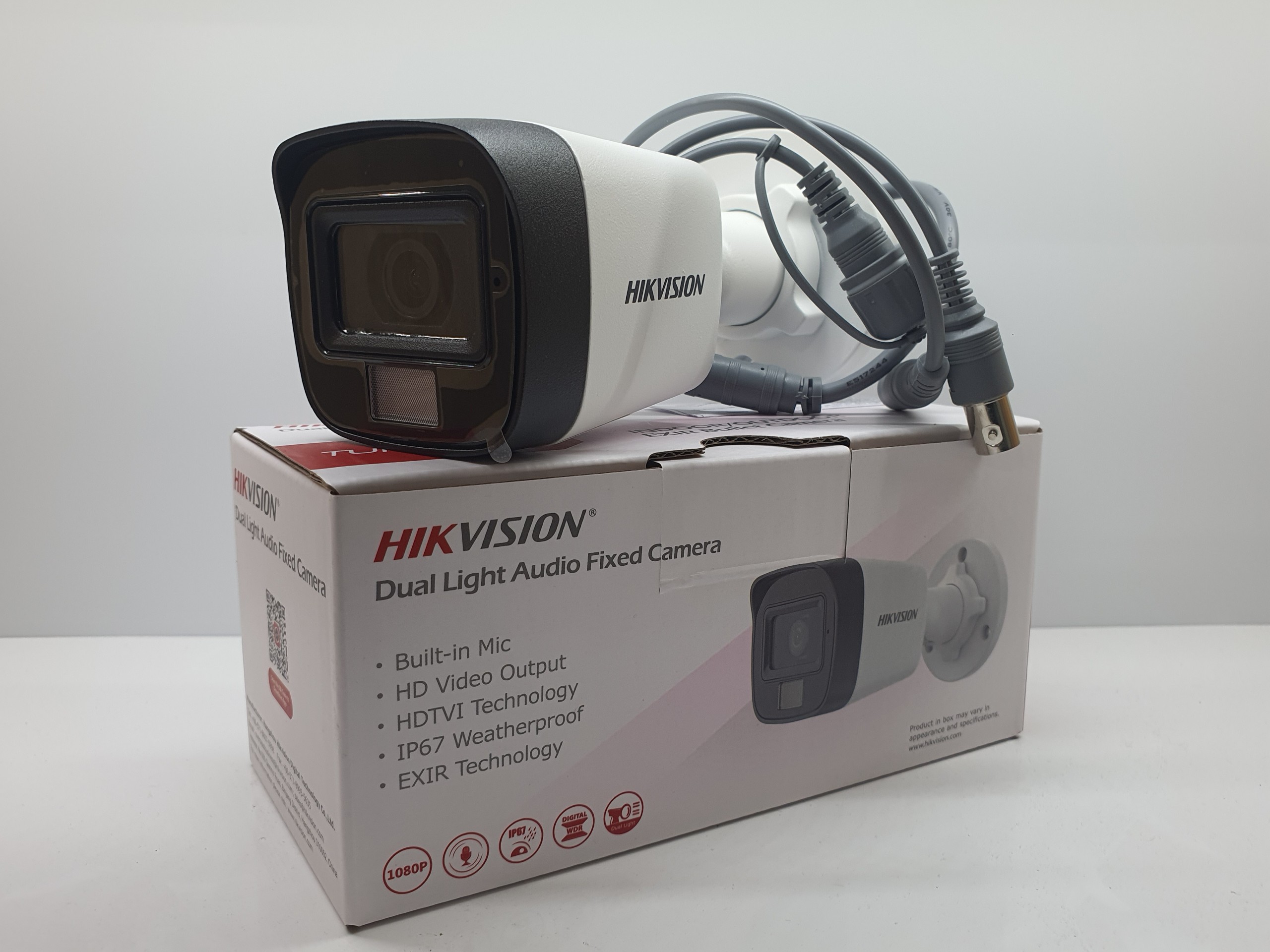 Camera HDTVI HIKVISION DS-2CE16D0T-LFS 2MP FullHD