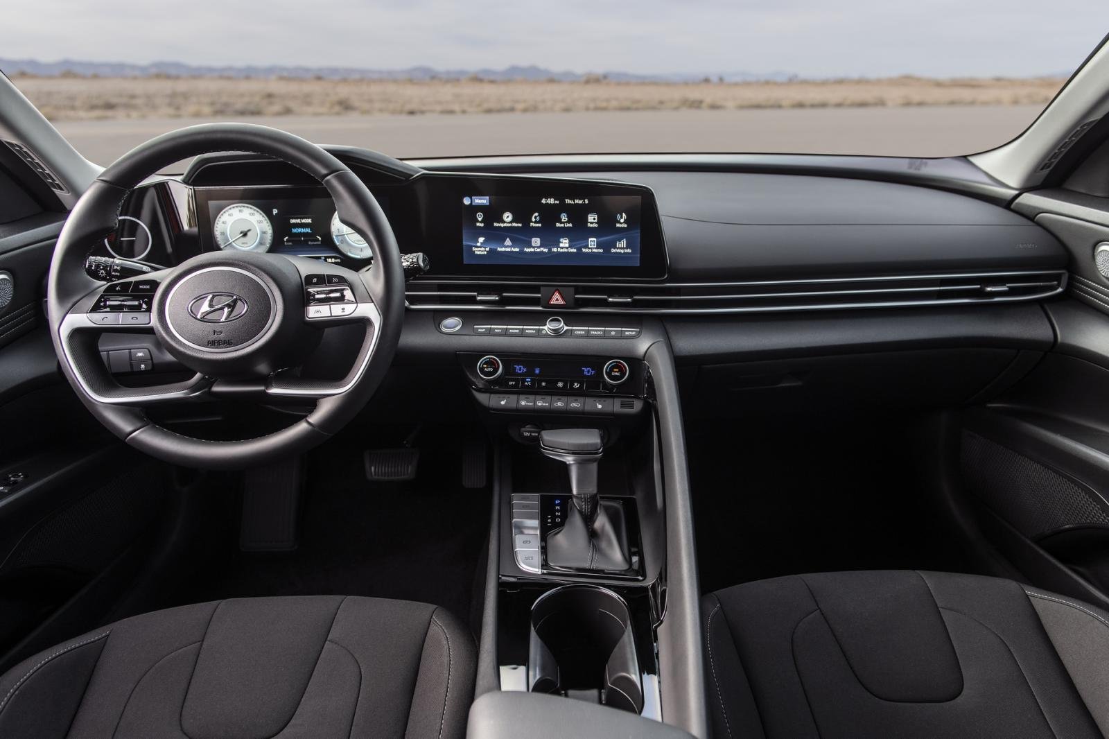 ELANTRA 2021-2022 Cường lực màn cảm ứng